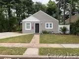 44 Commander Ave, Hempstead, NY 11550