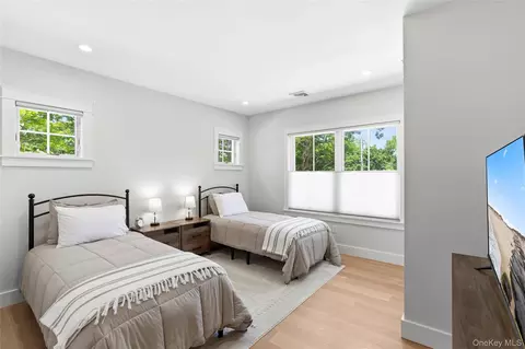 Bedroom - Undisclosed, Westhampton, NY 11977 photo 5 of 5