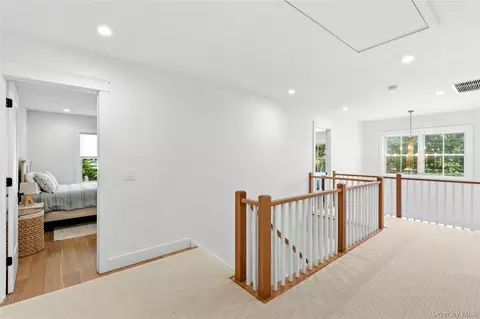 Entry Way - Undisclosed, Westhampton, NY 11977 photo 4 of 4