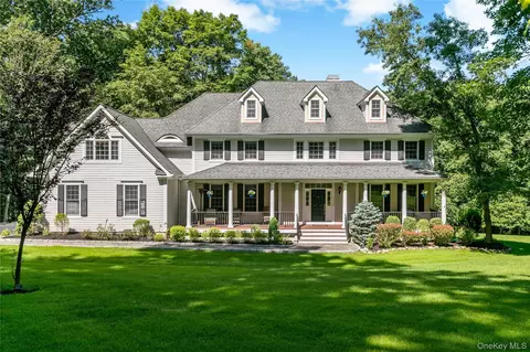 1985 Hunterbrook Rd, Yorktown, NY 10598