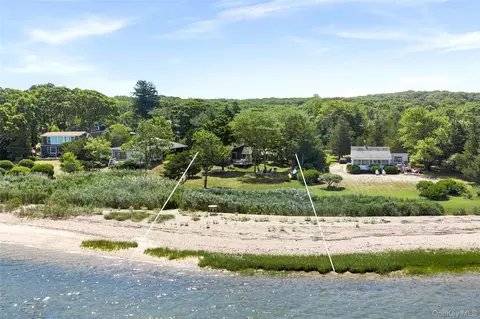 21 Breeze Hill Rd, East Hampton, NY 11937