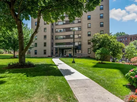 6 Fordham Hill Oval #10F, New York, NY 10468