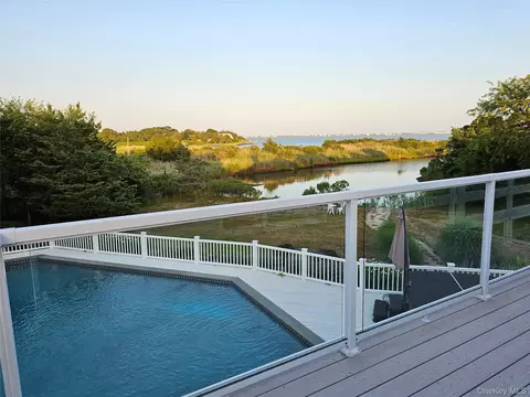 View/Area - 18 Pine Tree Ln, Westhampton, NY 11977 photo 1 of 5