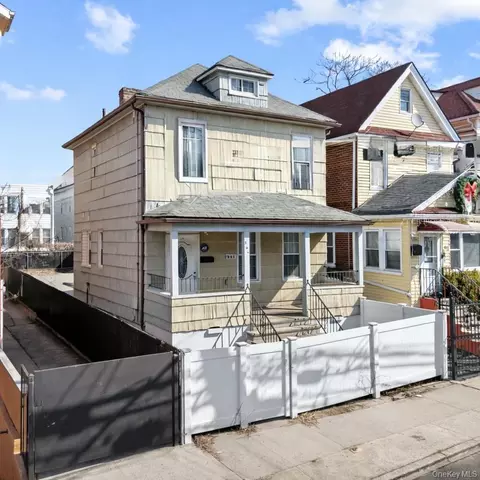 831 E 224th St, New York, NY 10466