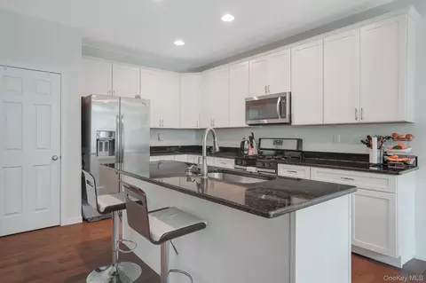1130 Cold Spring Rd, Fishkill, NY 12524 photo 9