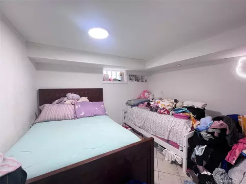 Bedroom - 1531 145th Pl, New York, NY 11357 photo 9 of 9