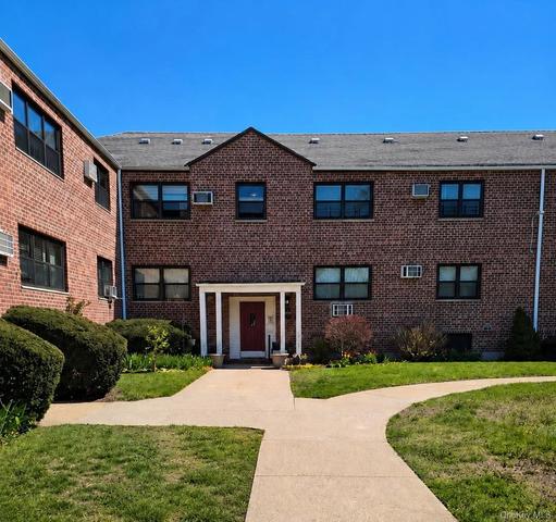155-29 81st St #1, Howard Beach, NY 11414