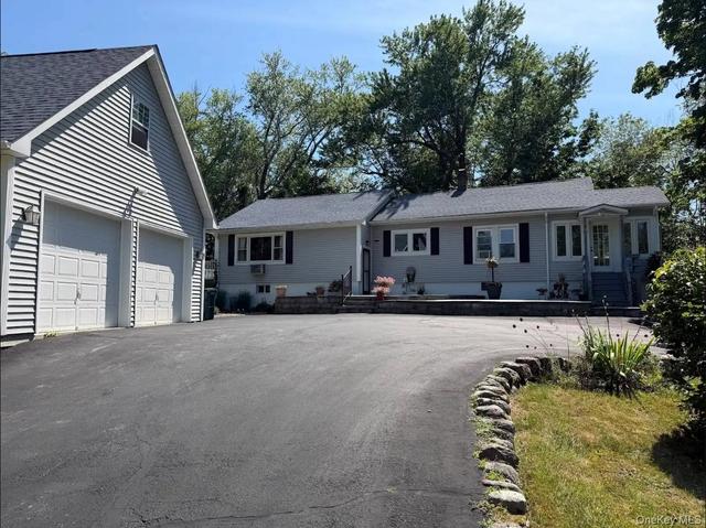 3253 State Route 52, Shawangunk, NY 12566