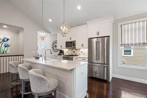 Kitchen - 55201 Spruce Pond Cir, Plainview, NY 11803 photo 1 of 1
