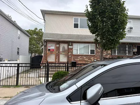 114-07 159th St, Rochdale Village, NY 11434