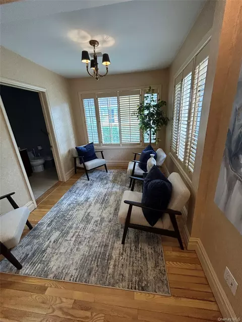 Entry Way - 915 Palmer Rd, Yonkers, NY 10708 photo 1 of 1