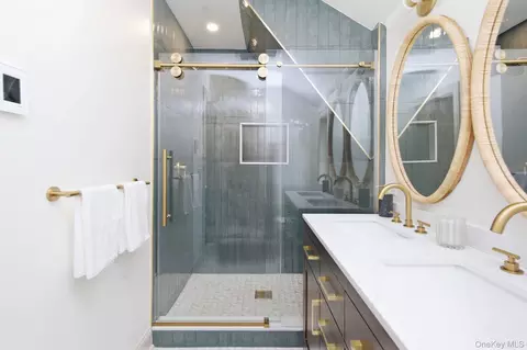 Bath - 444 Milton Rd, Rye, NY 10580 photo 2 of 3