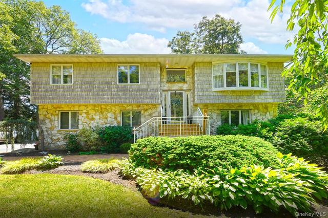 97 Elk St, Huntington, NY 11743