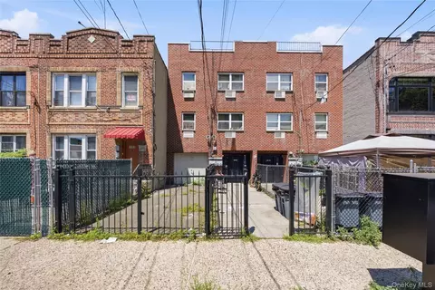 1395 Sutter Ave, Brooklyn, NY 11208