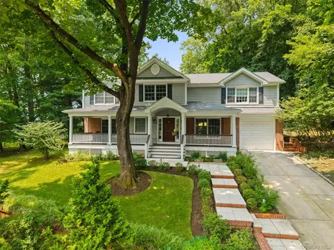 22 Park Ave, Greenburgh, NY 10502