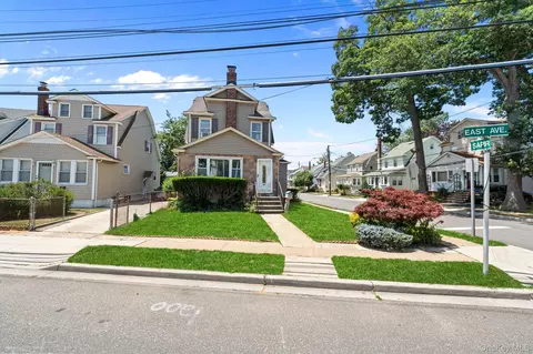 40 East Ave, Valley Stream, NY 11580