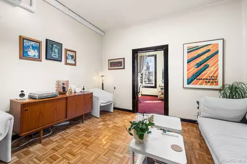 Living - 601 Knickerbocker Ave, Brooklyn, NY 11221 photo 1 of 2