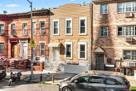 Exterior - 601 Knickerbocker Ave, Brooklyn, NY 11221 photo 2 of 5