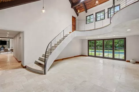Entry Way - 36 Spring St, Cold Spring Harbor, NY 11724 photo 1 of 6