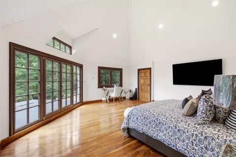 Bedroom - 36 Spring St, Cold Spring Harbor, NY 11724 photo 1 of 4