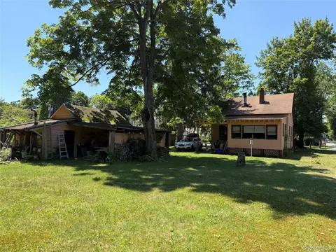 16 Cottage St, Shawangunk, NY 12589 photo 15