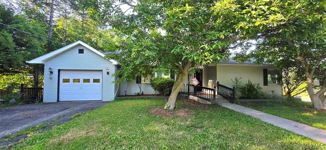 13 Third St, Woodridge, NY 12789
