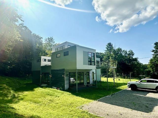 32 Brook Ln, Cortlandt, NY 10567