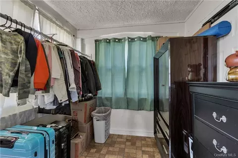Entry Way - 106 Leila St, Peekskill, NY 10566 photo 3 of 3