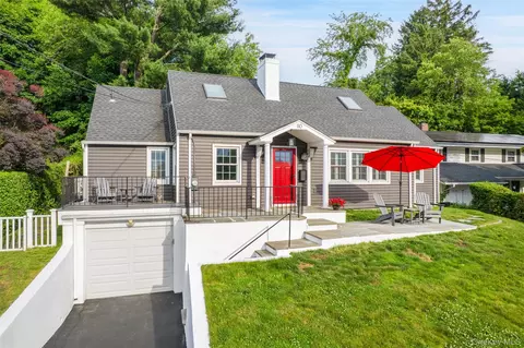 110 Tappan Landing Rd, Greenburgh, NY 10591