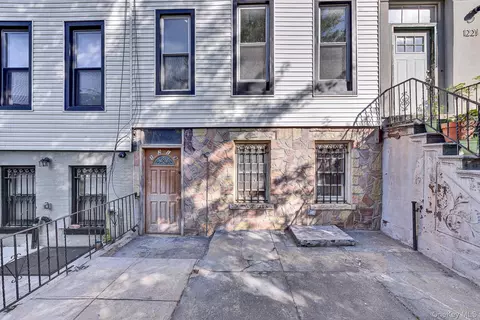 1219 Decatur St, Brooklyn, NY 11207