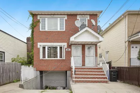 941 Crescent St, Brooklyn, NY 11208