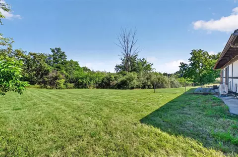 Exterior - 25 Red Mills Rd, Shawangunk, NY 12589 photo 8 of 10