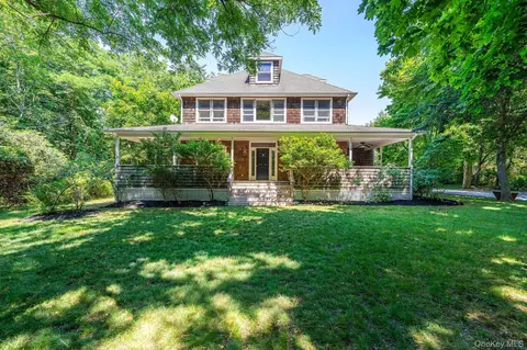 4408 Old North Rd, Southold, NY 11971