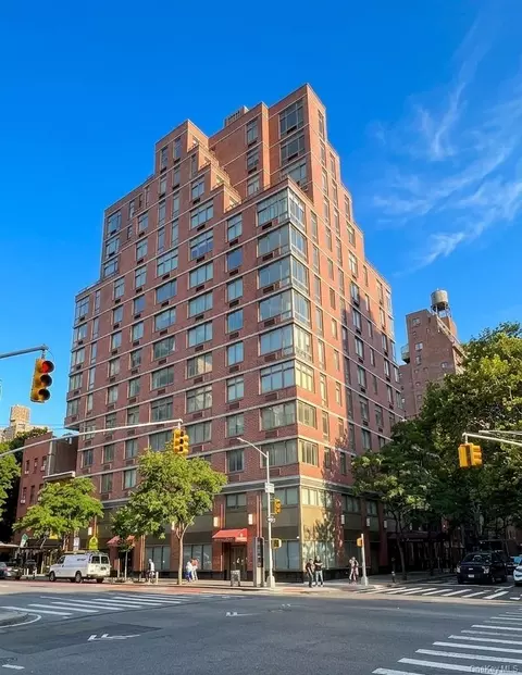 250 E 30 St #5A, New York, NY 10016