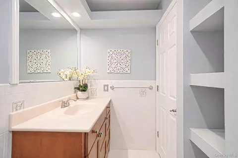 Bath - 59 Northridge St, Patchogue, NY 11772 photo 2 of 2