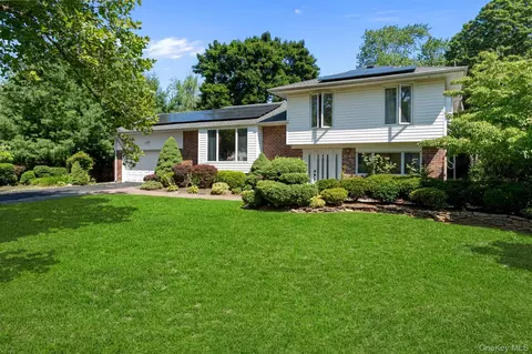 202 Tinton Pl, East Northport, NY 11731