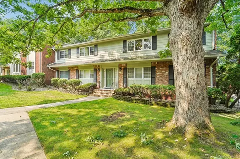 74 Bon Aire Cir #Q12, Ramapo, NY 10901