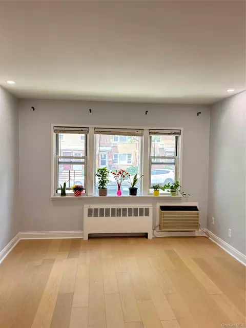 138-46 68th Dr #A, Flushing, NY 11367 photo 2