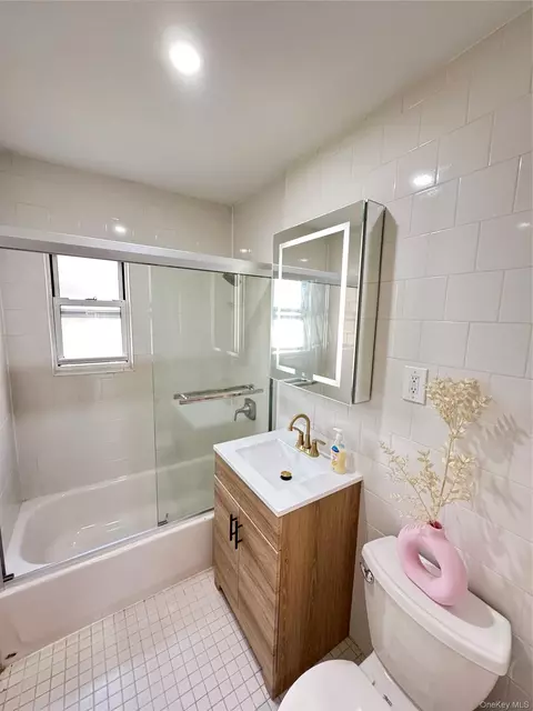 138-46 68th Dr #A, Flushing, NY 11367 photo 11