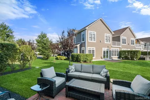 Other - 46102 Silver Birch Ln, Plainview, NY 11803 photo 8 of 10