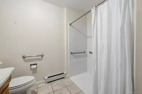 Bath - 16 Panel Ln, Florida, NY 10921 photo 2 of 6