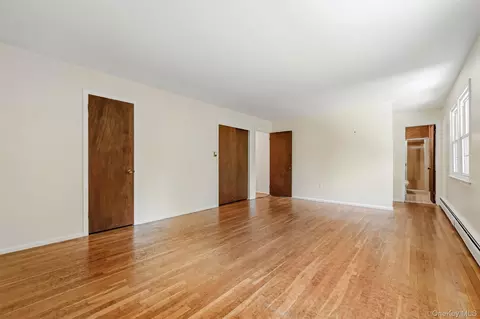Living - 16 Panel Ln, Florida, NY 10921 photo 6 of 9