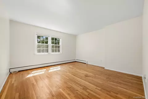 Living - 16 Panel Ln, Florida, NY 10921 photo 9 of 9
