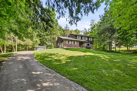 Other - 16 Panel Ln, Florida, NY 10921 photo 4 of 4