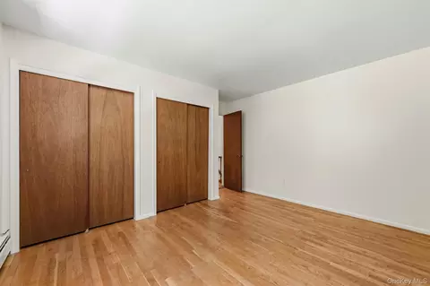 Bedroom - 16 Panel Ln, Florida, NY 10921 photo 3 of 6