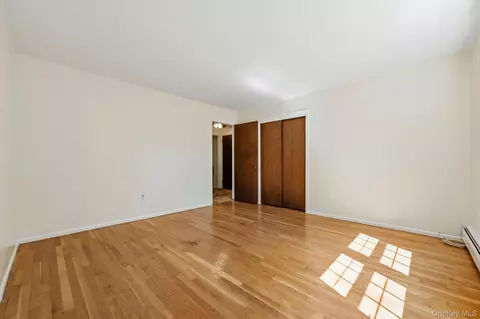 Bedroom - 16 Panel Ln, Florida, NY 10921 photo 6 of 6