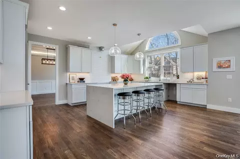 Kitchen - 26 Gentry Bnd, Poughkeepsie, NY 12603 photo 2 of 2