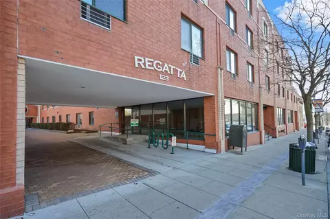 123 Mamaroneck Ave #215, Mamaroneck, NY 10543