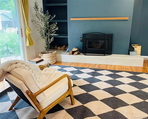171 Yulan Barryville Rd, Highland, NY 12719