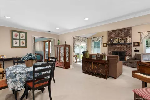 Other - 4 Jerold St, Plainview, NY 11803 photo 2 of 6